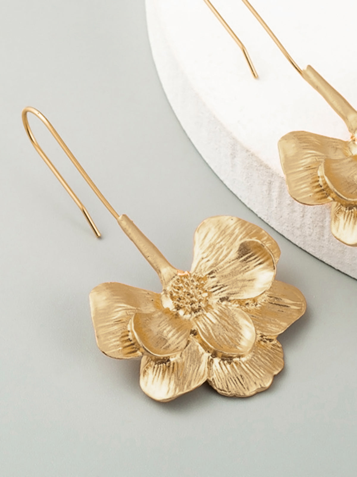 Ruœgy Boucles d’Oreilles Fleur Dorées Femme
