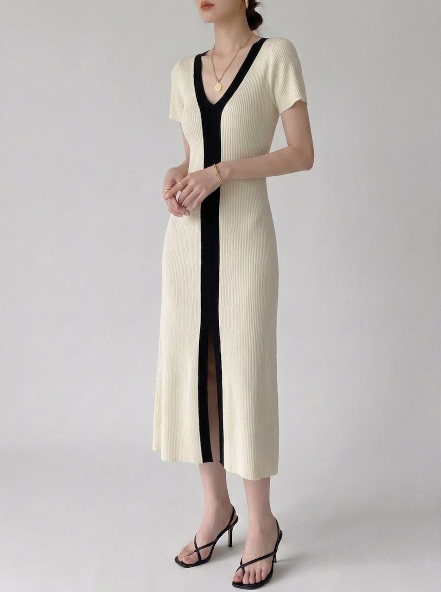 Ruœgy Robe Pull Midi Col V Femme