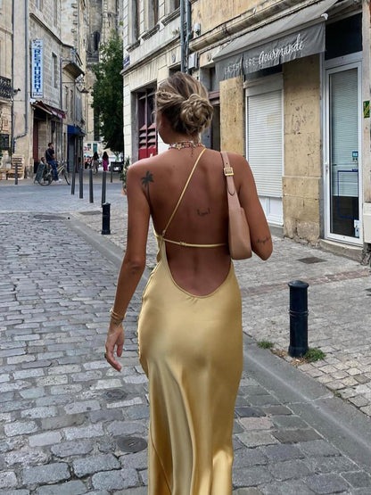 Ruœgy Robe Satinée Longue Asymétrique