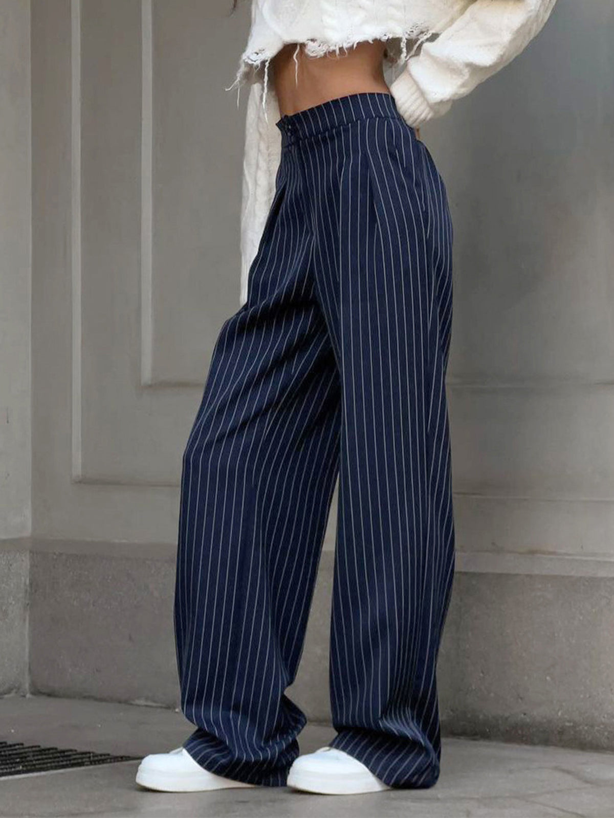 Ruœgy Pantalon Large à Rayures Plissé Femme
