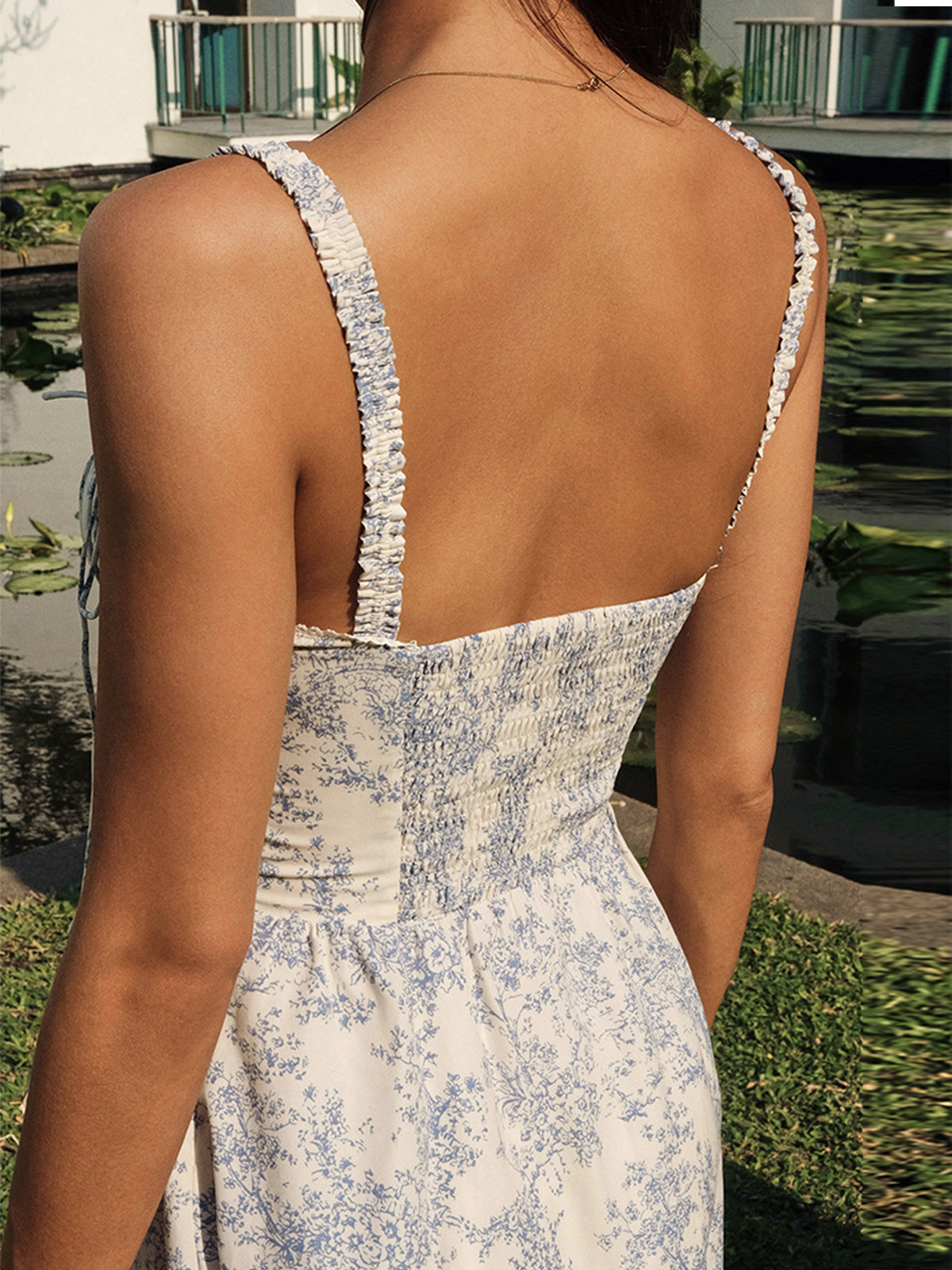 Ruœgy Robe Fleurie Bleu Cami Midi