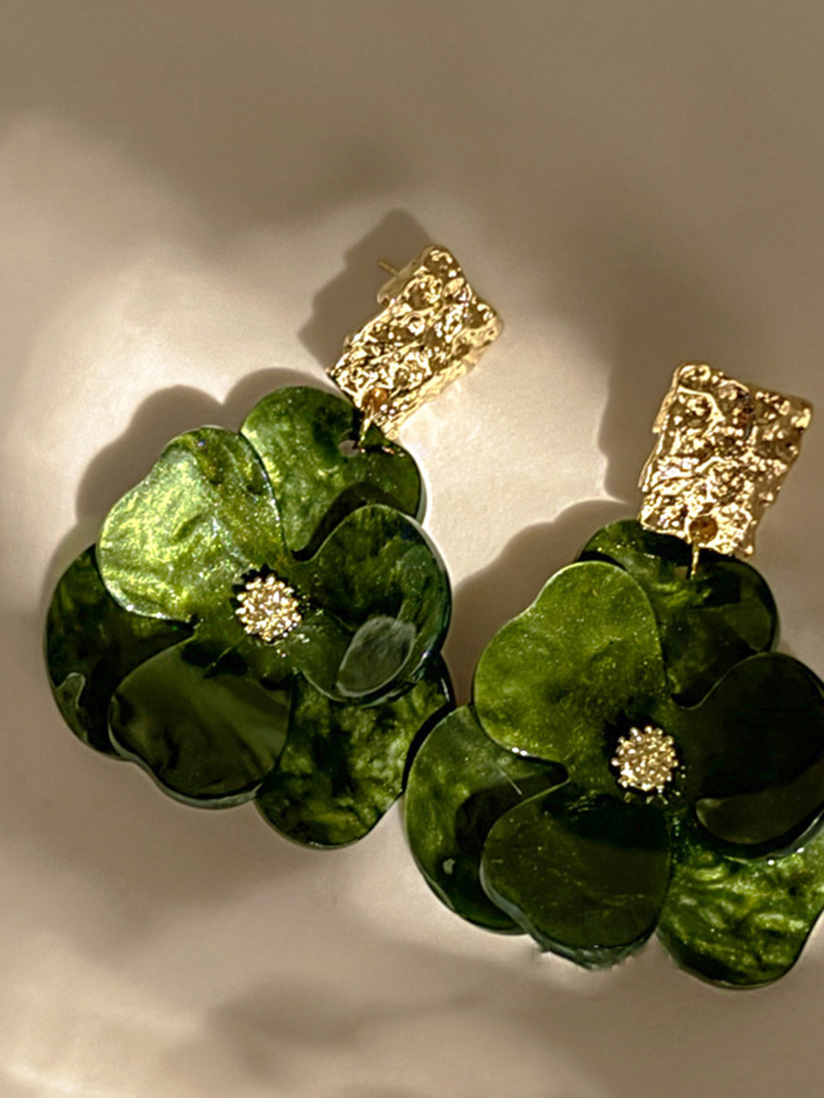 Ruœgy Boucles d’Oreilles Fleurs Pendantes Dorées Femme