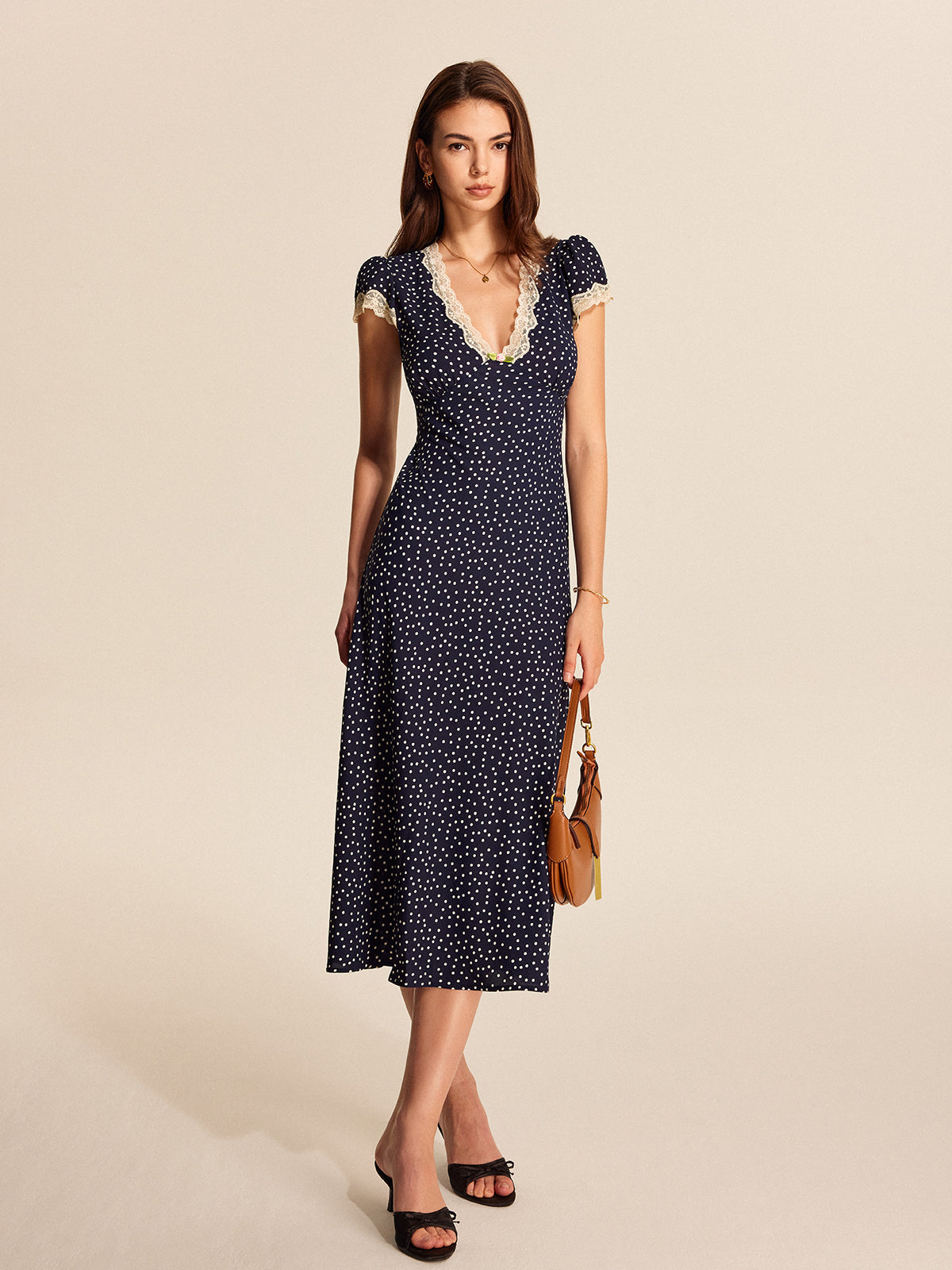 Ruœgy Robe Longue à Pois Dentelle