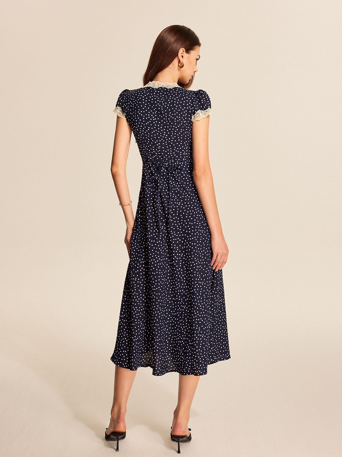 Ruœgy Robe Longue à Pois Dentelle