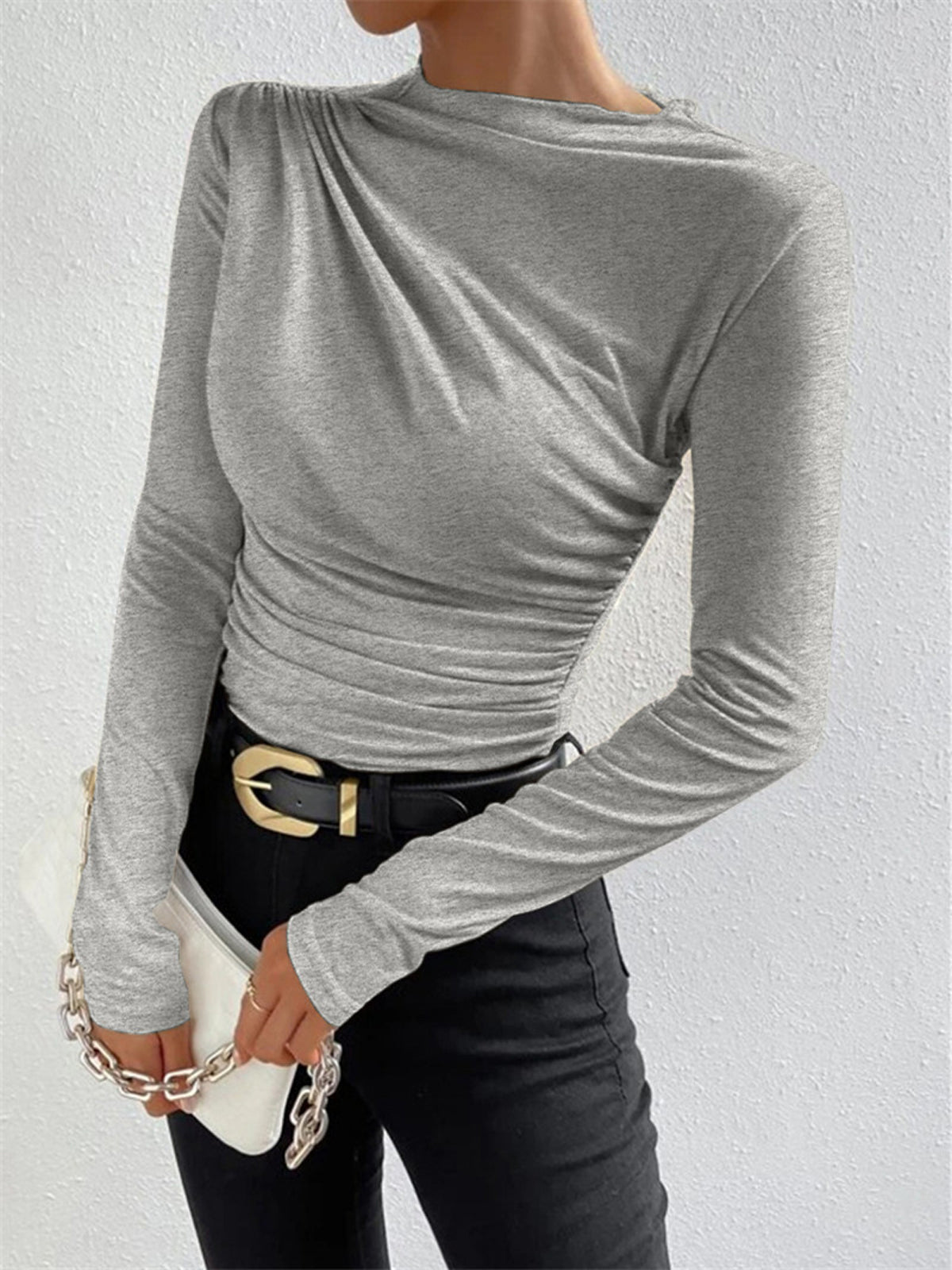 Ruœgy Fitted Ruched Long Sleeve Top