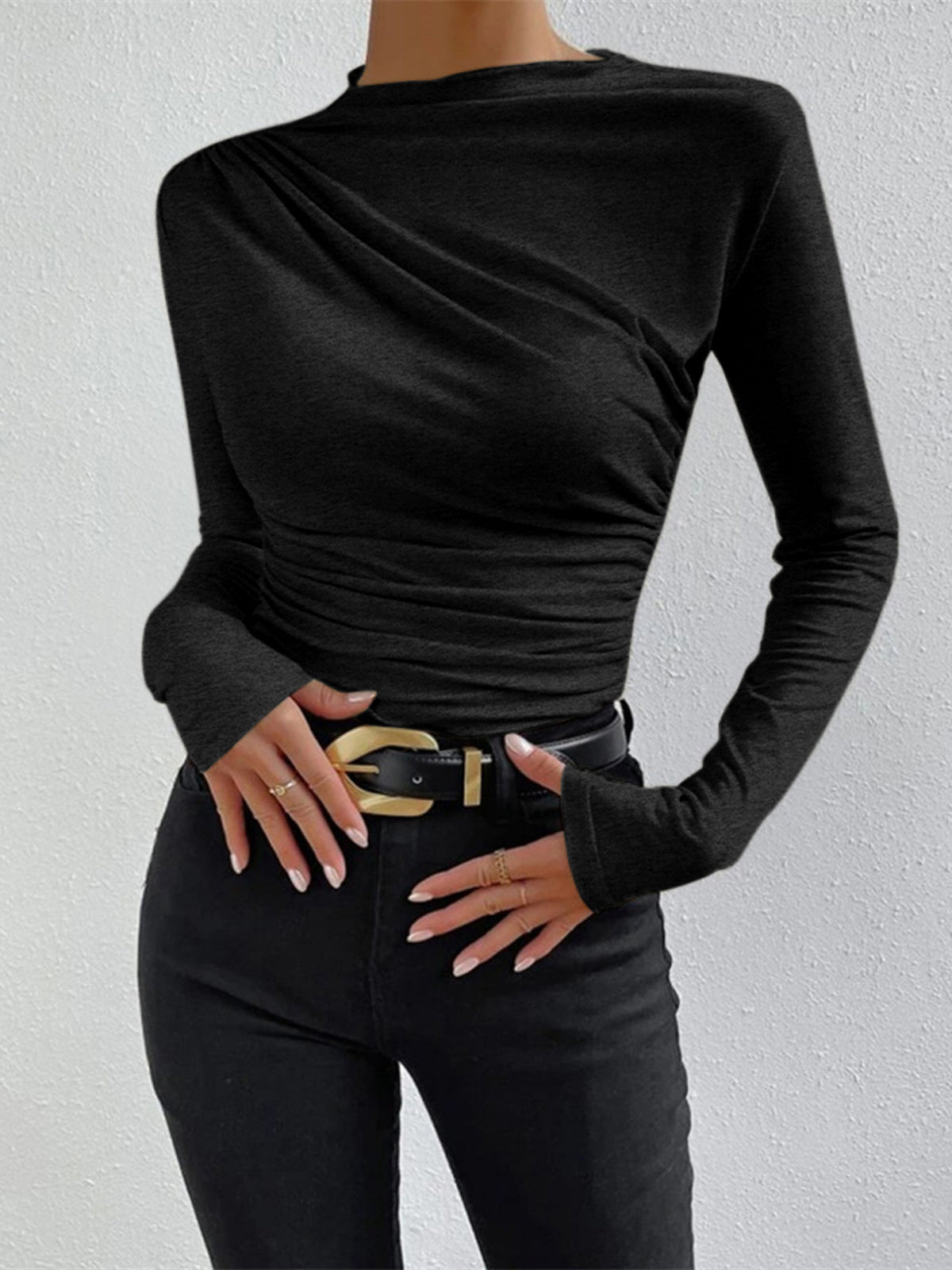 Ruœgy Fitted Ruched Long Sleeve Top