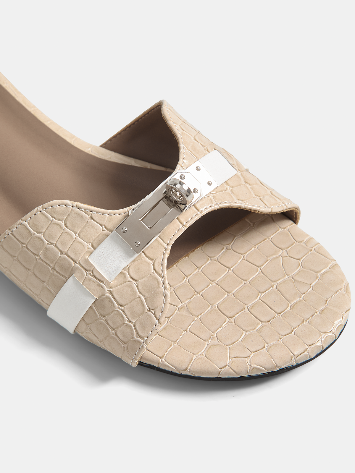 Ruœgy Sandales Effet Croco à Boucle Femme