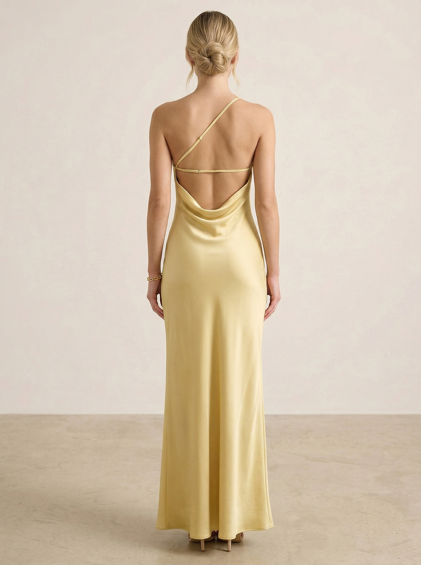 Ruœgy Robe Satinée Longue Asymétrique Femme