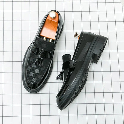 Mocassin à Pompons et Carreaux Homme