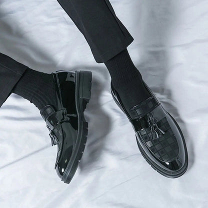 Mocassin à Pompons et Carreaux Homme