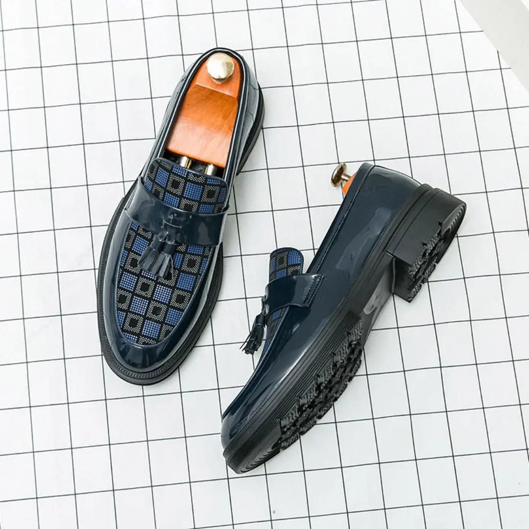Mocassin à Pompons et Carreaux Homme