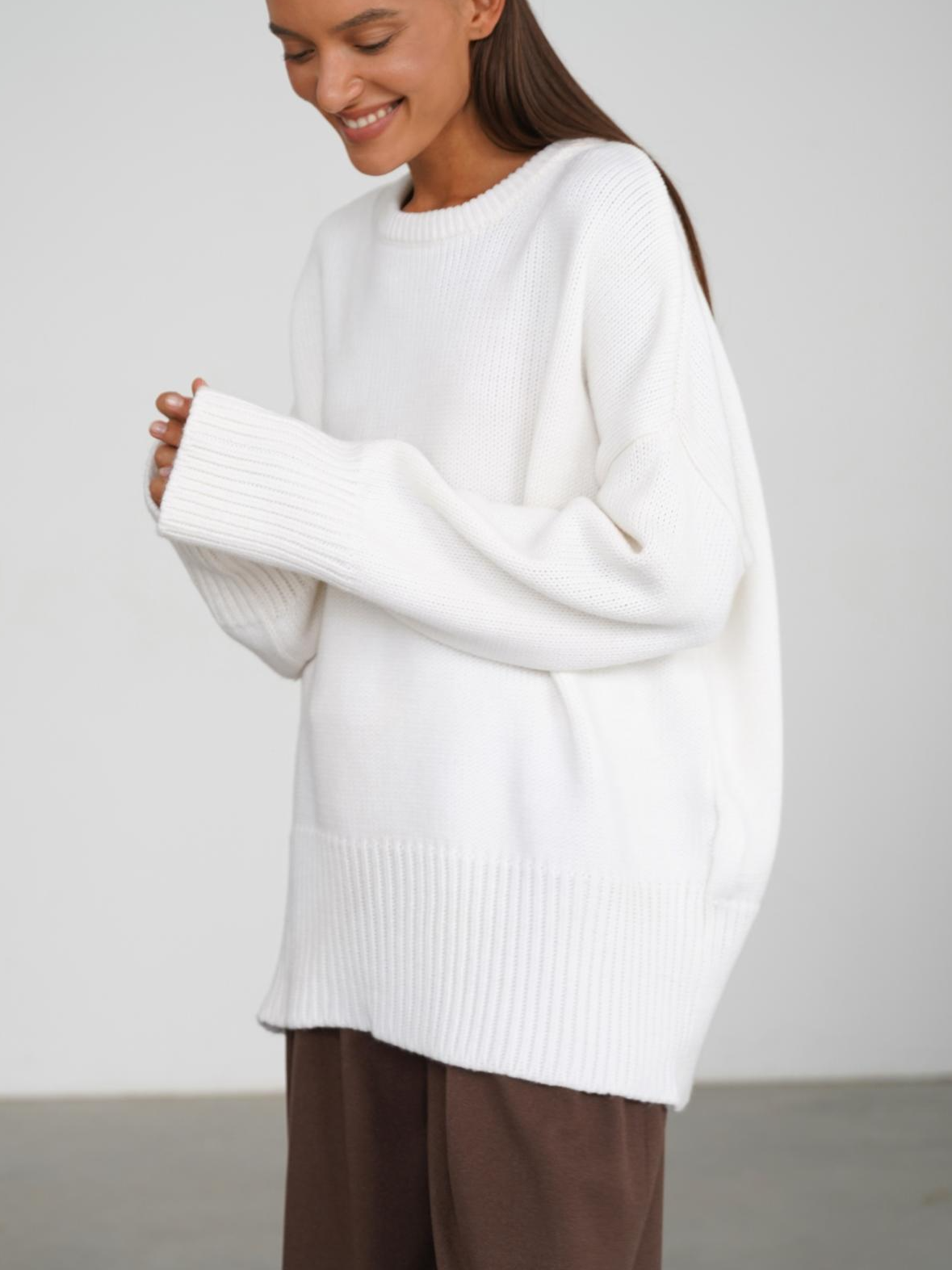 Pull Femme en Maille à Col Rond, Coupe Droite et Élasticité Moyenne