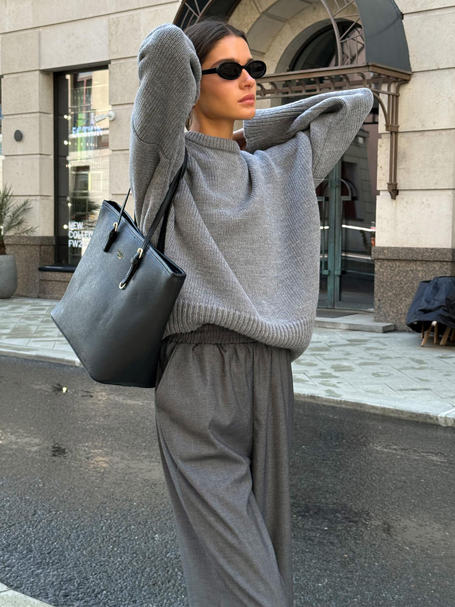 Pull Femme en Maille à Col Rond, Coupe Droite et Élasticité Moyenne
