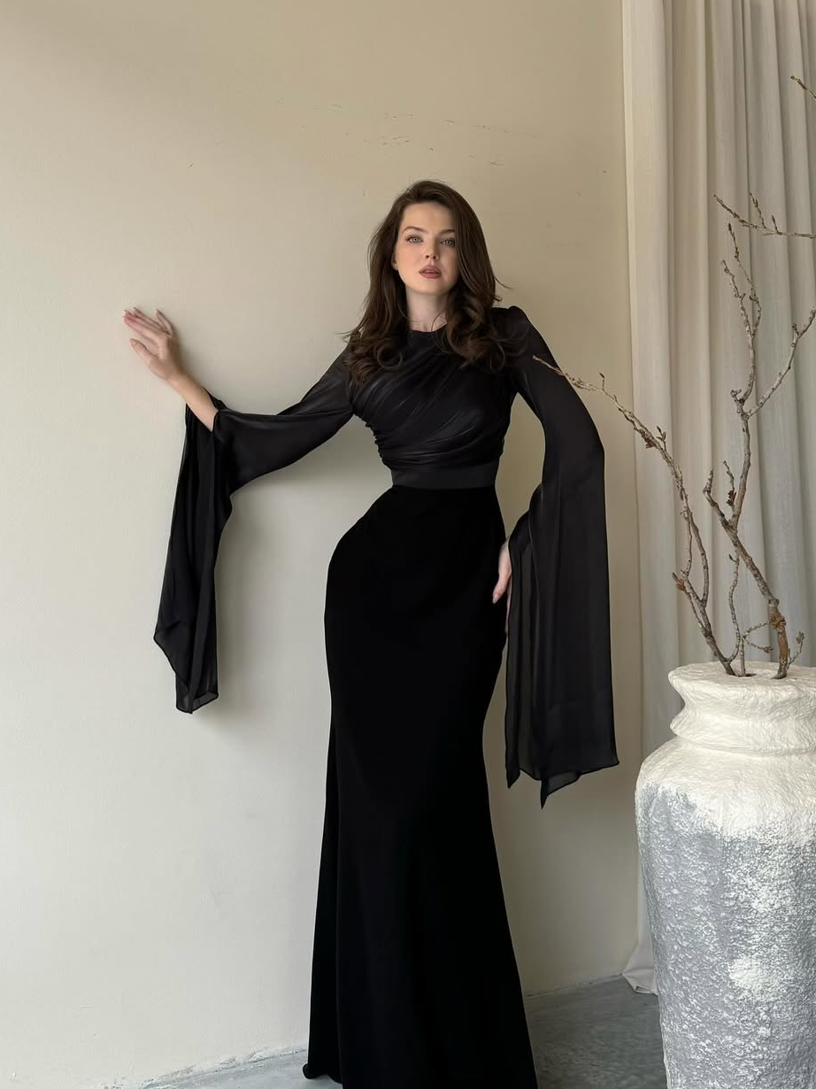 Robe Maxi Femme Plissée à Coupe Ajustée en Tissu Tissé
