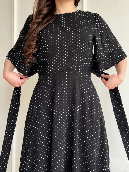 Robe Longue Femme en Satin à Pois avec Taille Nouée